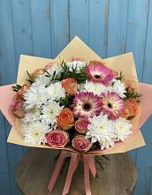 Букет цветов из:  Розы, Герберы и Хризантемы #REPLACE_PRED# Свободе