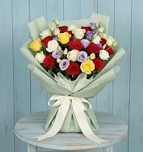 Букет цветов из:  Розы в Свободе