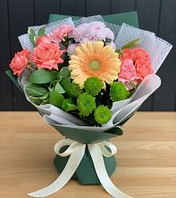 Букет цветов из:  Гвоздики, Розы, Герберы и Хризантемы в Свободе