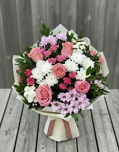 Букет цветов из:  Альстромерии, Гвоздики, Розы и Хризантемы в Свободе