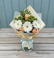 Букет цветов из:  Герберы, Розы и Хризантемы в Свободе